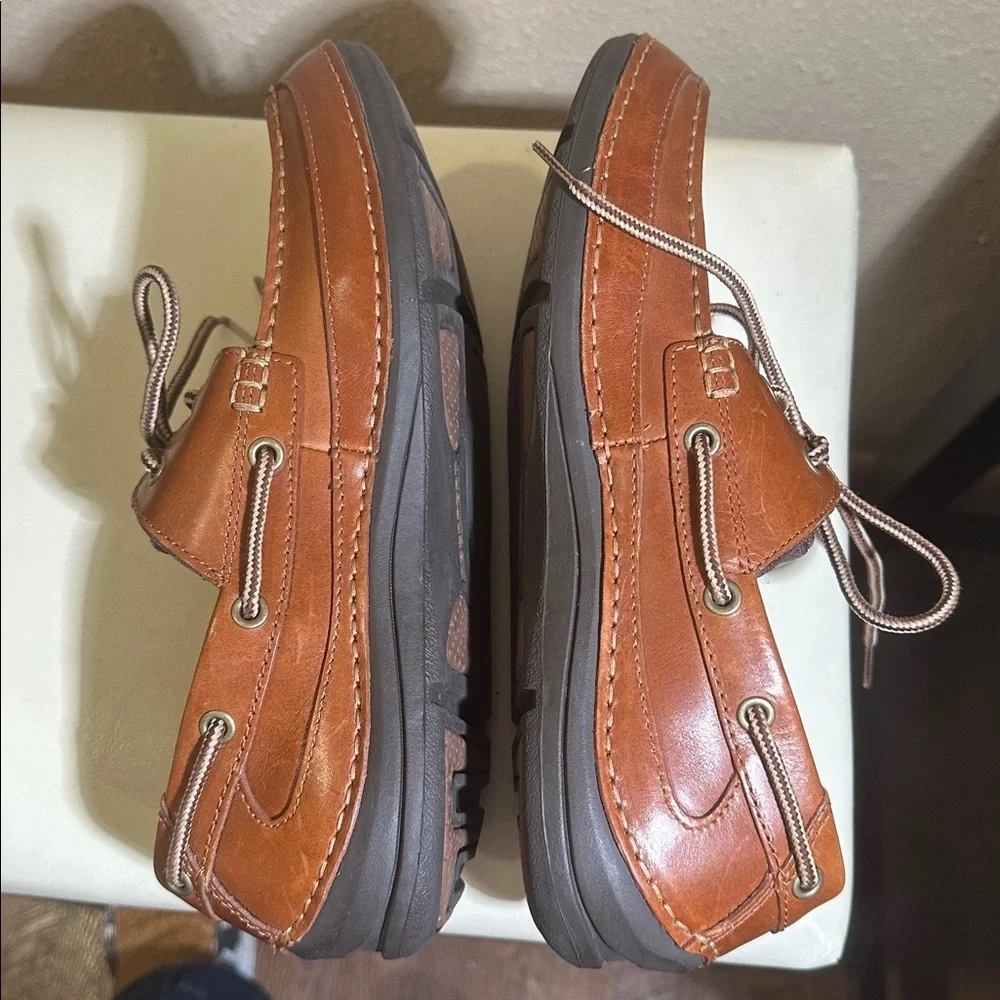 Rockport boat shoes size 7 1/2